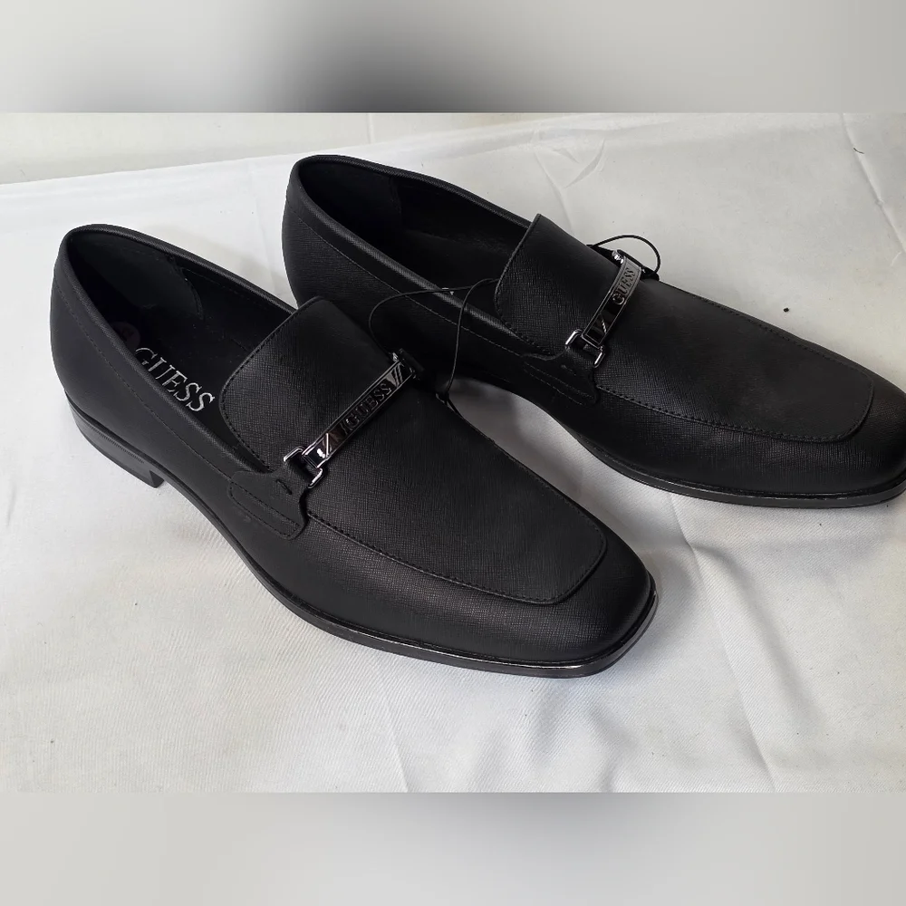 Guess Handy Dress Textured Black Slip-On Loafers Mens Size 10.5